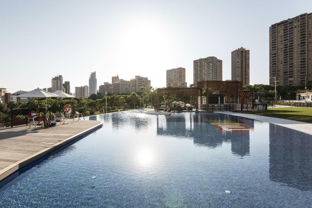 Sunset Drive Resort & Spa بينايدورم المظهر الخارجي الصورة